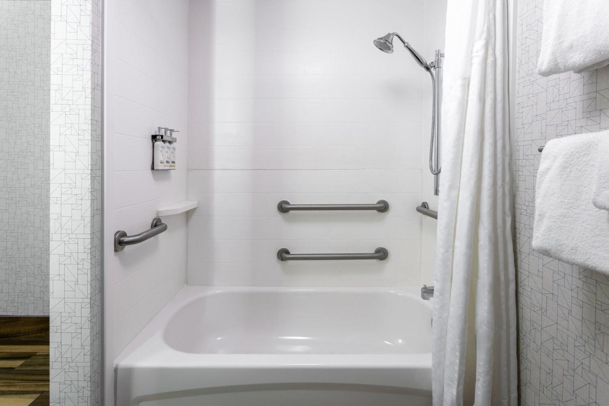 Hotel Express & Ft. Washington - Philadelphia By Ihg Fort Washington